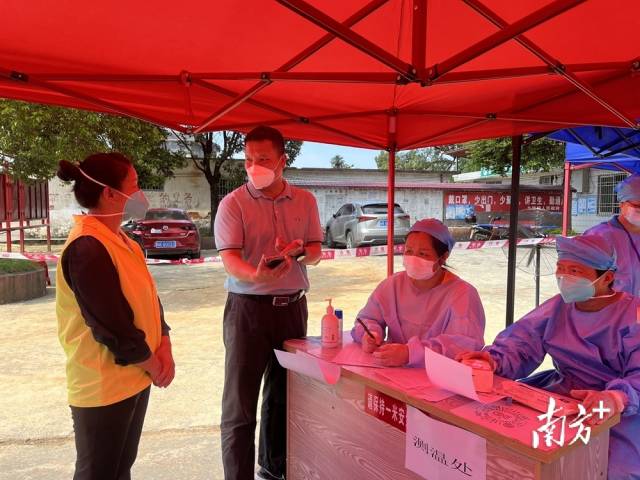 督導(dǎo)檢查，壓實(shí)責(zé)任增強(qiáng)工作執(zhí)行力。