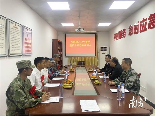 座談會現(xiàn)場。